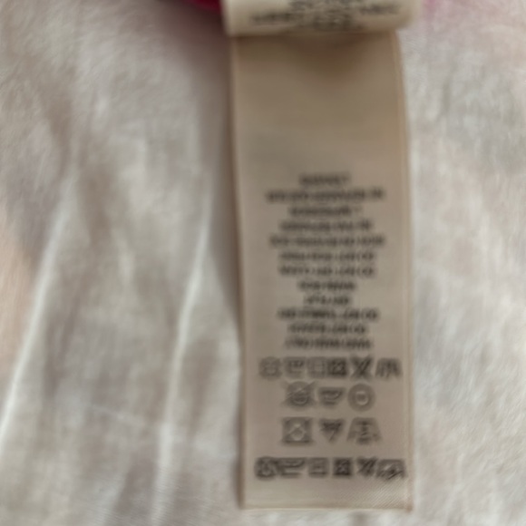 NWT women's Burberry hot pink beanie winter snow hat w Burberry design front - Picture 7 of 9